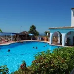El Capistrano 2*