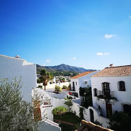 El Capistrano 2*
