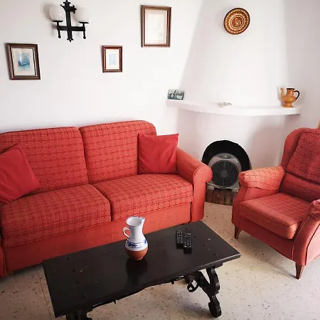 Курортный комплекс El Capistrano 2*
